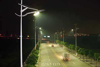 SM-05 Hybrid LED Street Light Applications